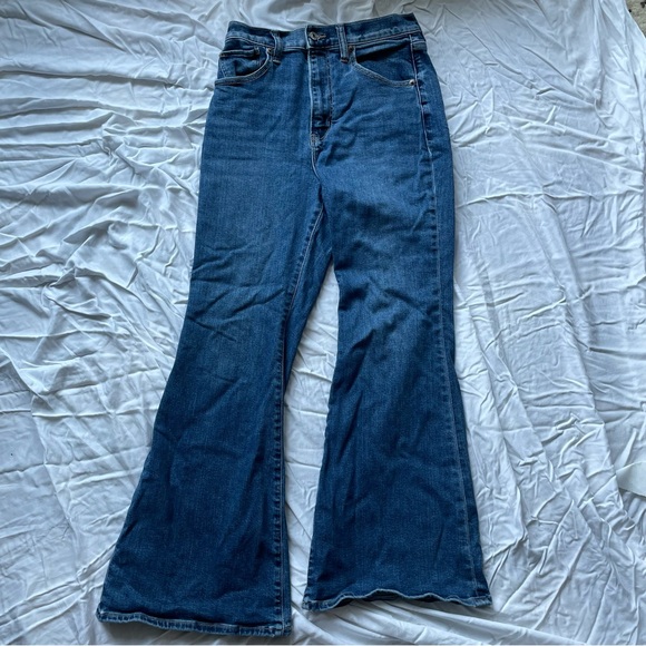 Abercrombie & Fitch The Flare Ultra High Rise Curve Love Jeans - Picture 2 of 6